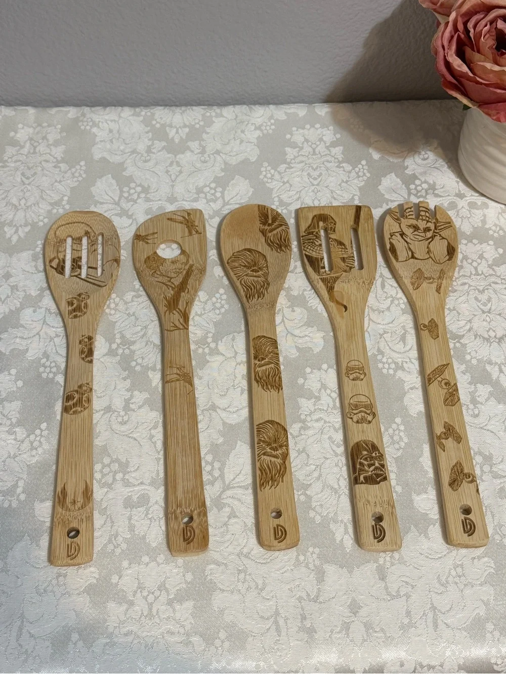 Star Wars Bamboo Wood Decorative Burned Stamped Kitchen Utensil Set Collectible